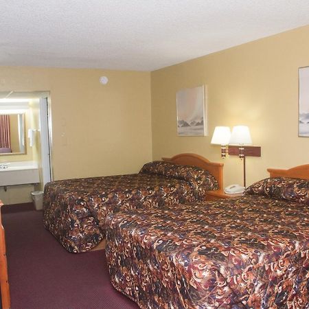 Executive Inn Ponca City Bagian luar foto